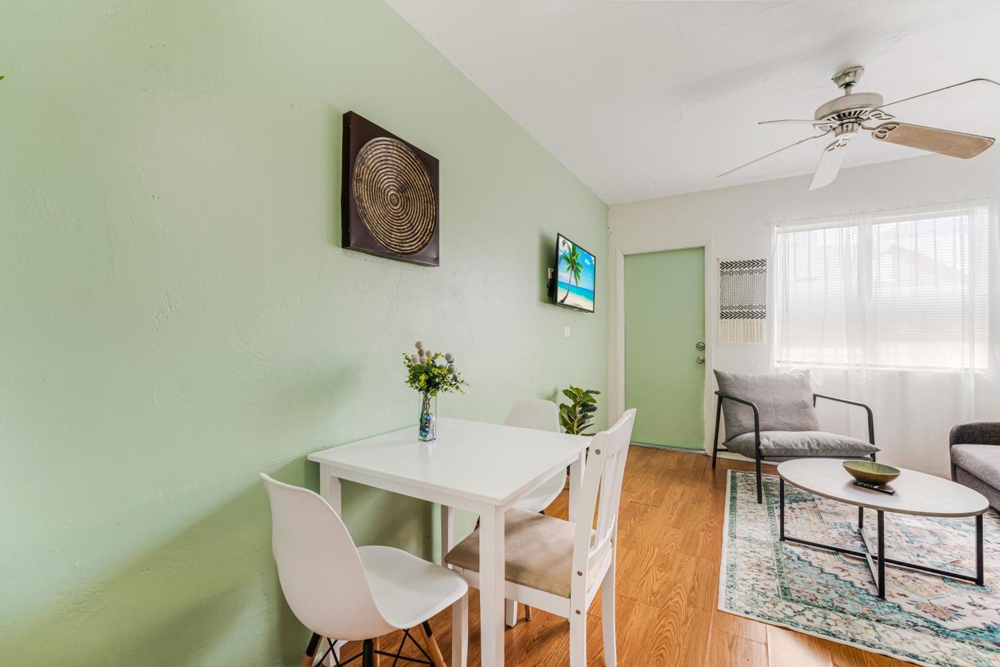 Serene 1Br Getaway Close To Brickell And Dt Майами Экстерьер фото